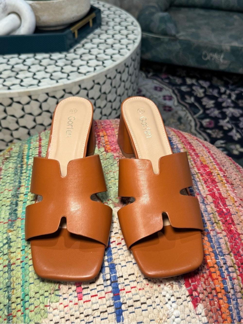 🤎🥥 Women's Cognac Tan Block Heel Slide Sandals 🥥🤎 - Picture 5 of 7